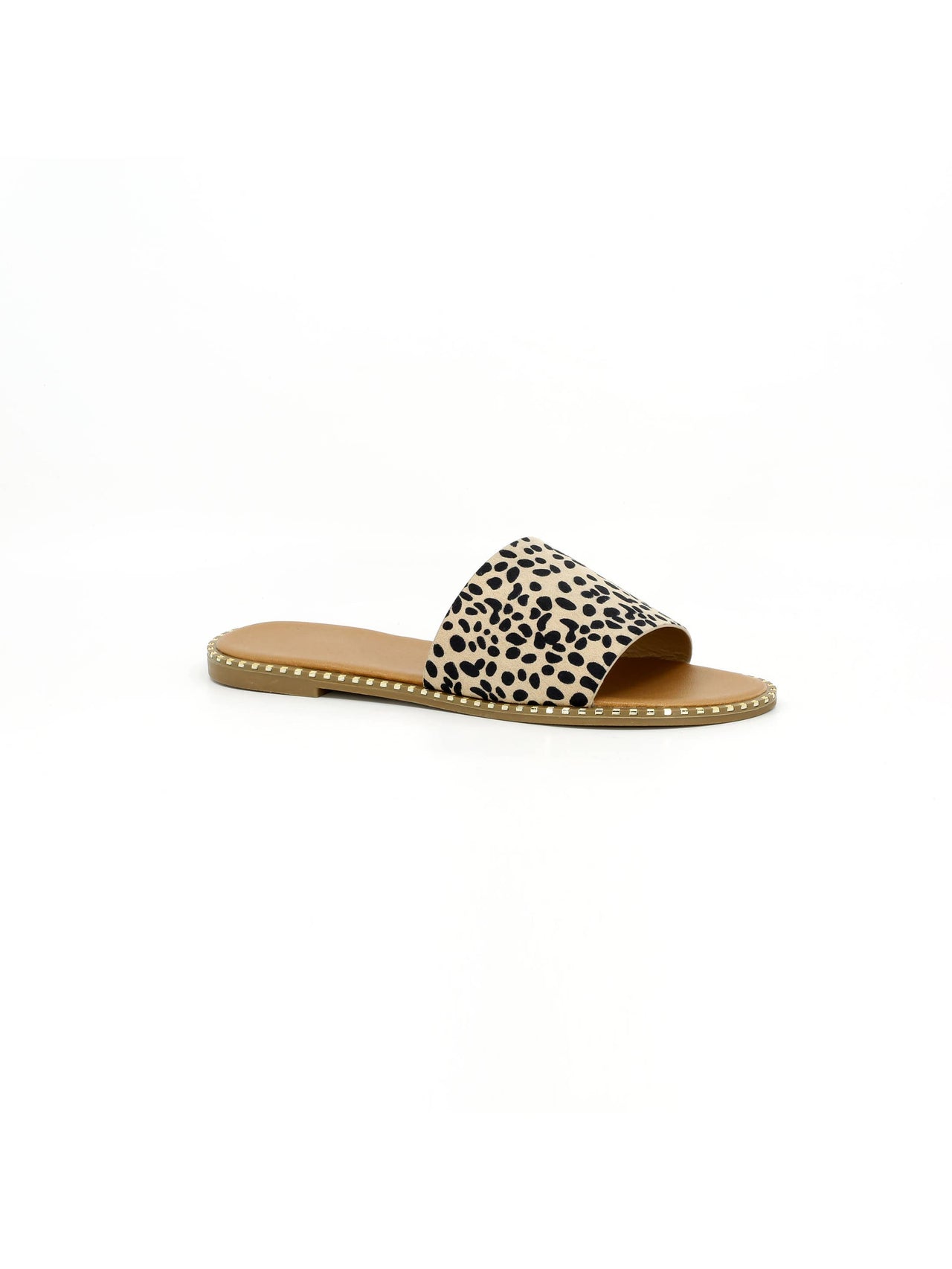 Single Band Perimeter Studded Sandals